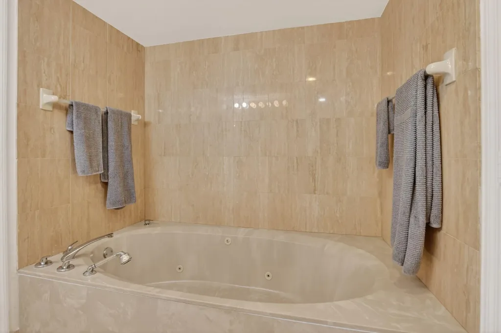120 SE 5th Avenue Boca Raton FL 33432
