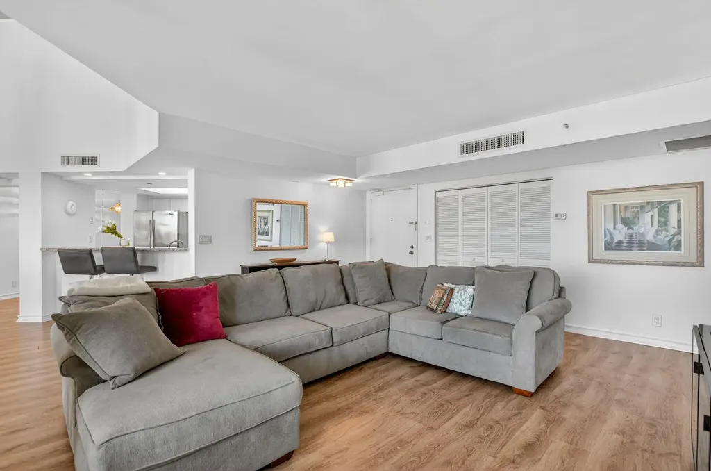 120 SE 5th Avenue Boca Raton FL 33432