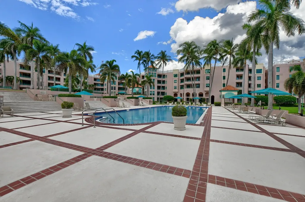 120 SE 5th Avenue Boca Raton FL 33432