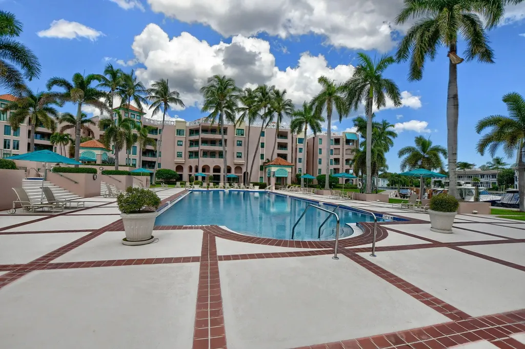 120 SE 5th Avenue Boca Raton FL 33432
