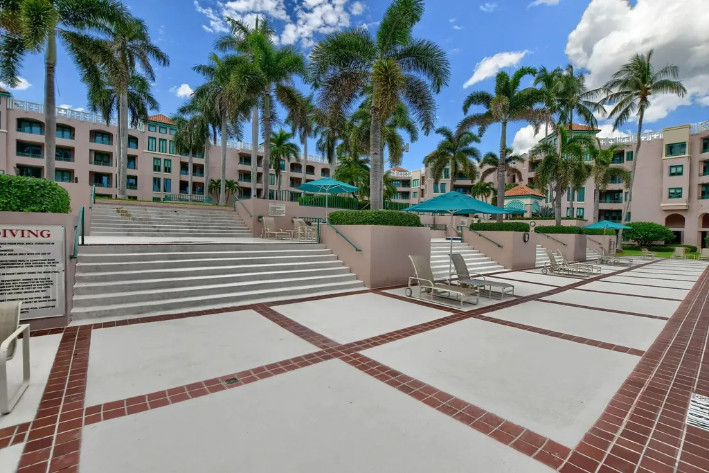 120 SE 5th Avenue Boca Raton FL 33432