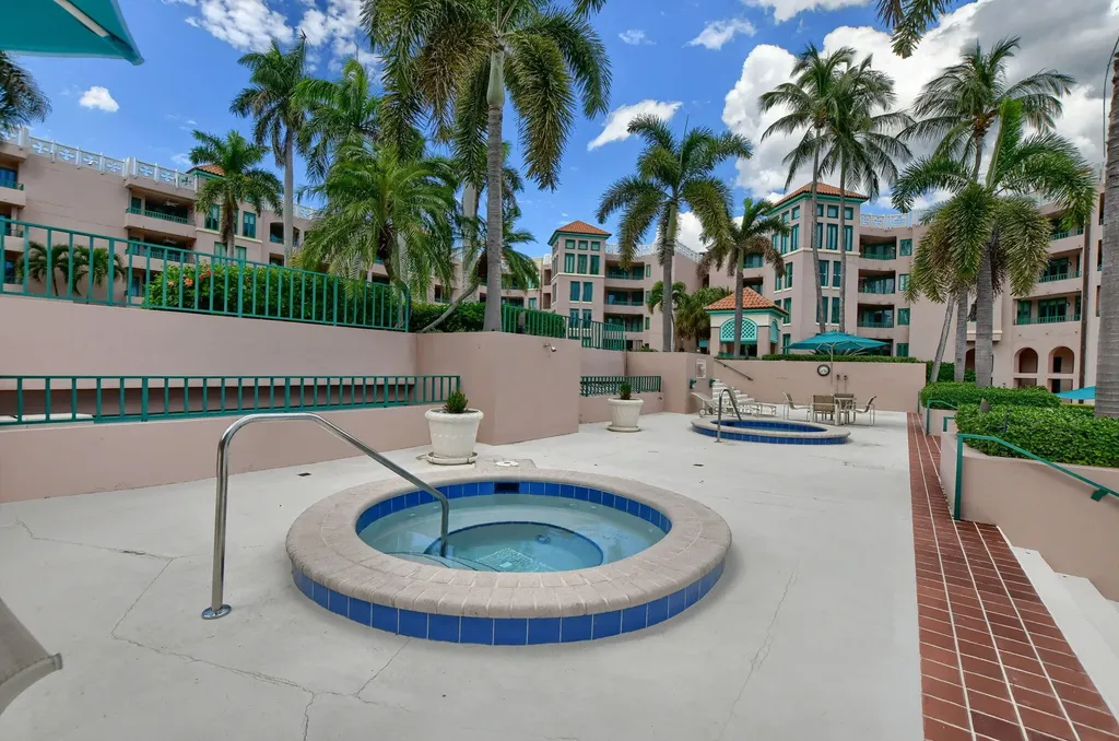 120 SE 5th Avenue Boca Raton FL 33432