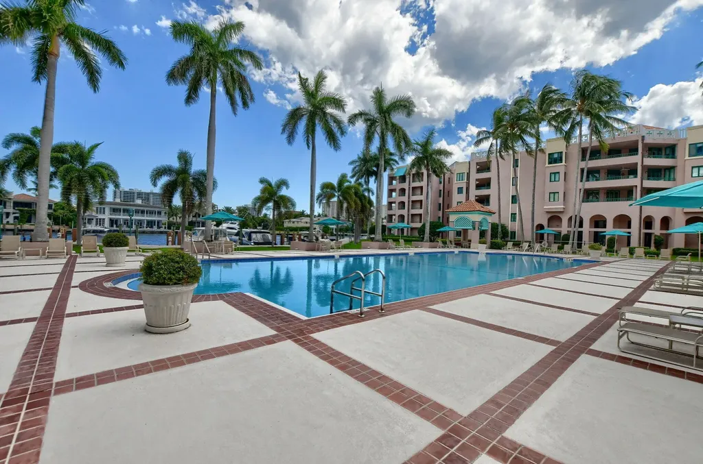 120 SE 5th Avenue Boca Raton FL 33432