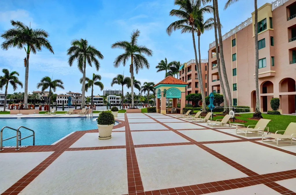 120 SE 5th Avenue Boca Raton FL 33432