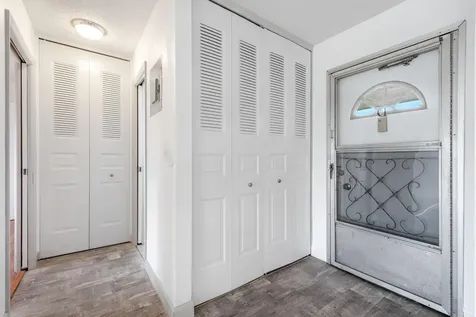 2739 Dudley Drive W West Palm Beach FL 33415