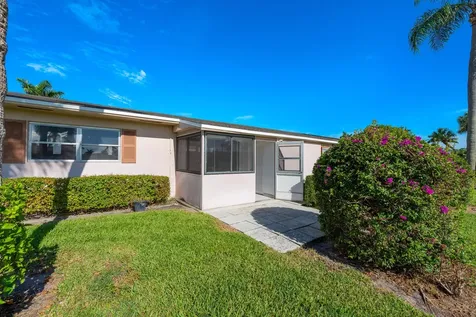 2739 Dudley Drive W West Palm Beach FL 33415