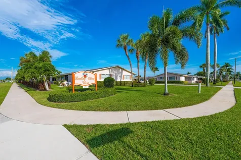 2739 Dudley Drive W West Palm Beach FL 33415
