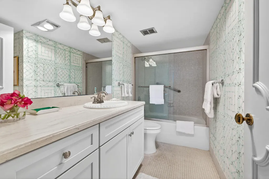 227 Australian Avenue Palm Beach FL 33480