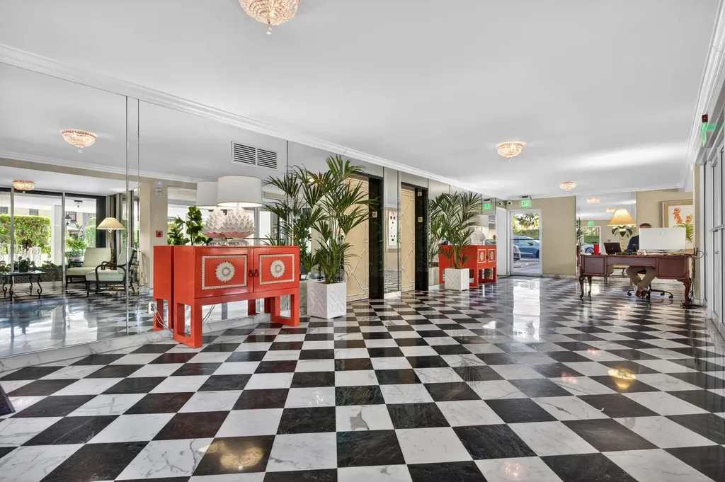 227 Australian Avenue Palm Beach FL 33480