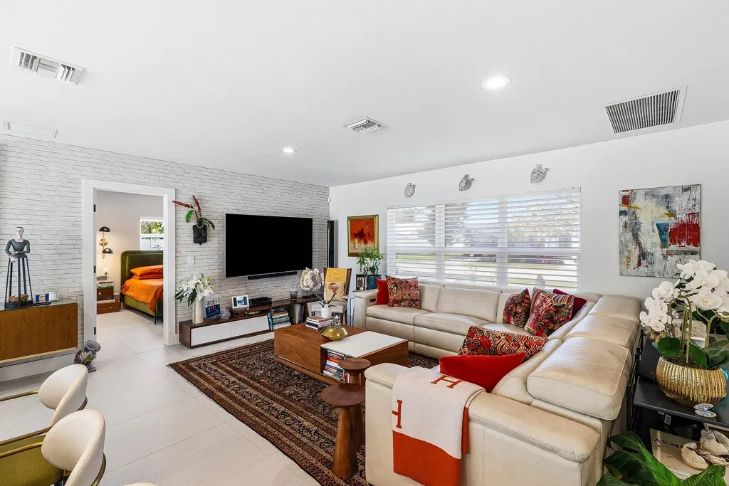 1387 SW 12th Street Boca Raton FL 33486