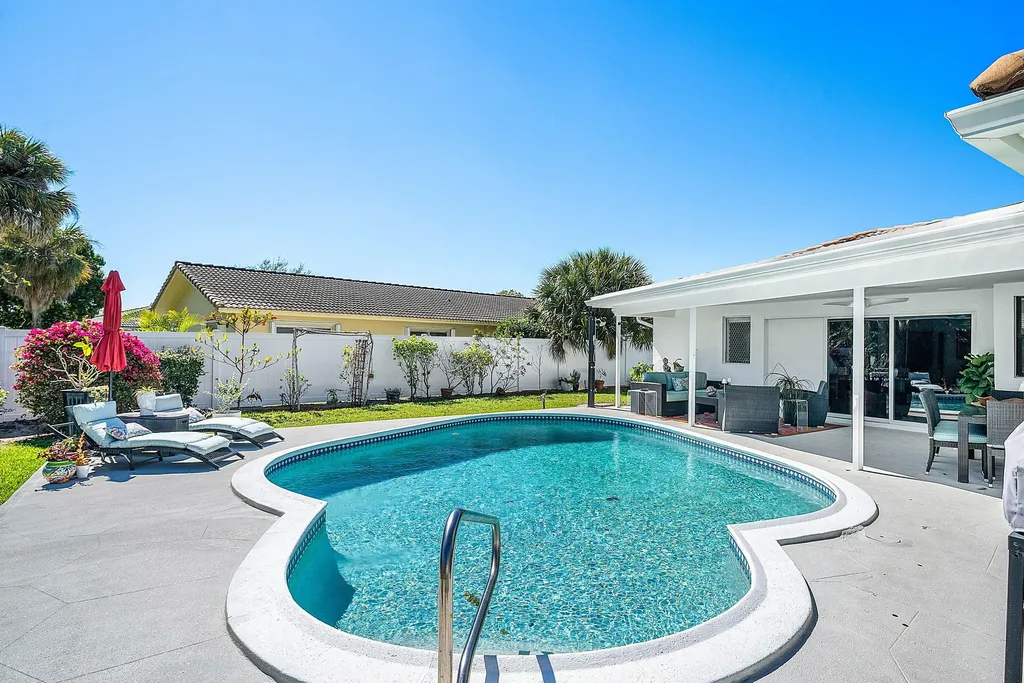 1387 SW 12th Street Boca Raton FL 33486