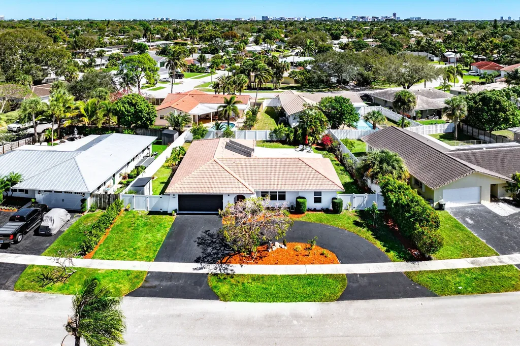 1387 SW 12th Street Boca Raton FL 33486