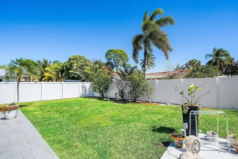 1387 SW 12th Street Boca Raton FL 33486