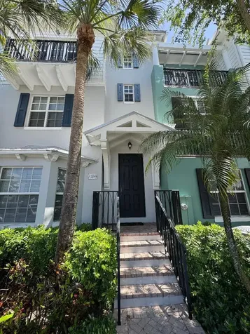 304 W Mallory Circle Delray Beach FL 33483