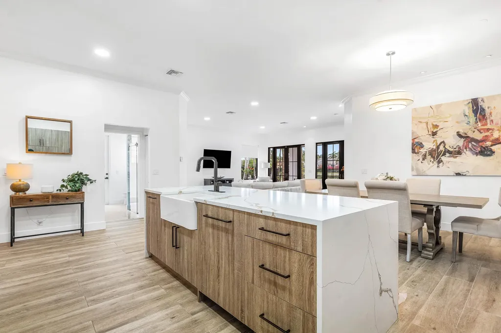 2800 Twin Oaks Way Wellington FL 33414