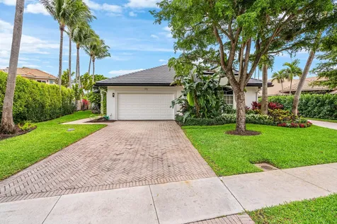 2800 Twin Oaks Way Wellington FL 33414