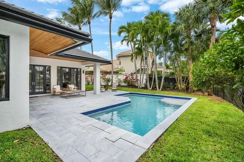 2800 Twin Oaks Way Wellington FL 33414