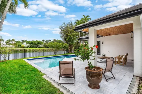2800 Twin Oaks Way Wellington FL 33414