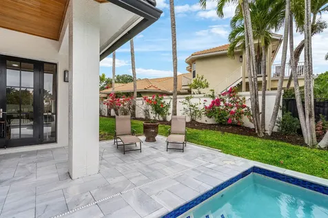2800 Twin Oaks Way Wellington FL 33414