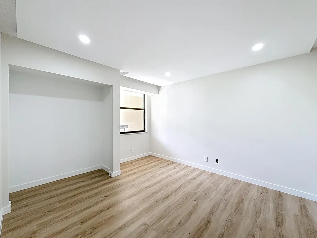 955 Egret Circle Delray Beach FL 33444