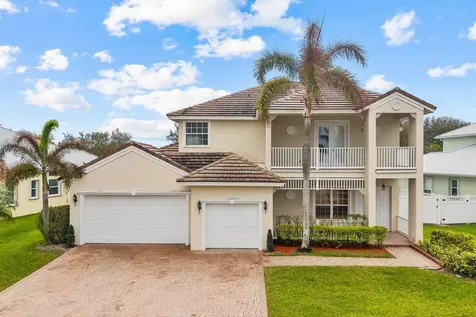 206 NW Magnolia Lakes Boulevard Port St Lucie FL 34986