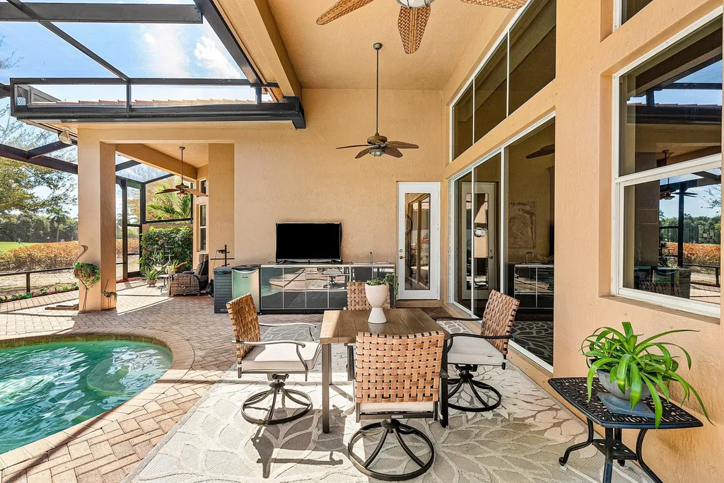 8042 Laurel Ridge Court Delray Beach FL 33446