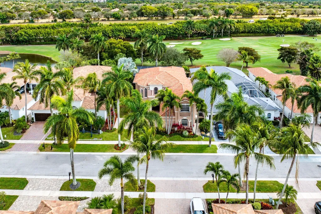 8042 Laurel Ridge Court Delray Beach FL 33446