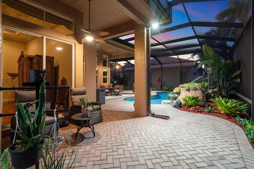 8042 Laurel Ridge Court Delray Beach FL 33446
