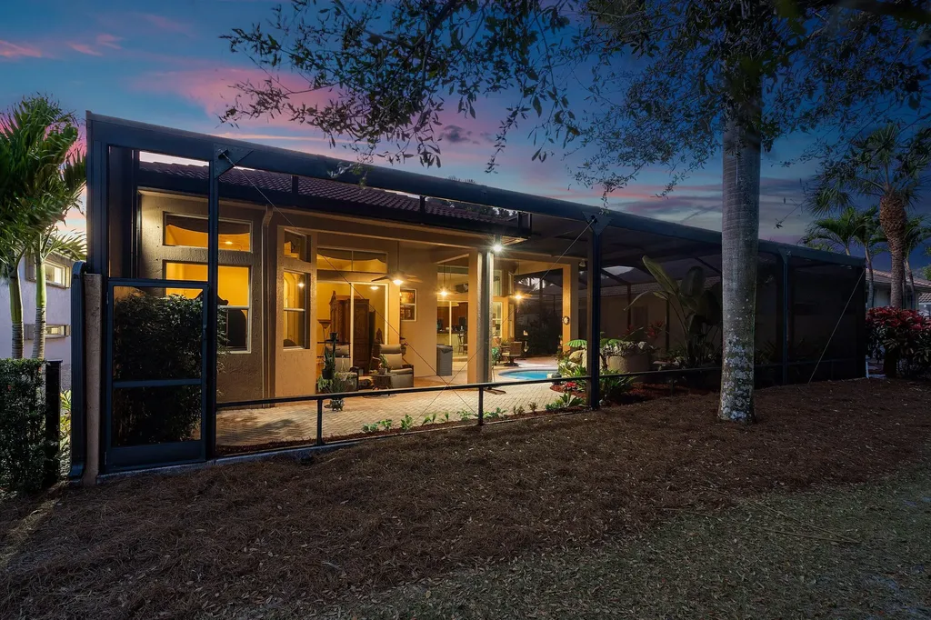 8042 Laurel Ridge Court Delray Beach FL 33446