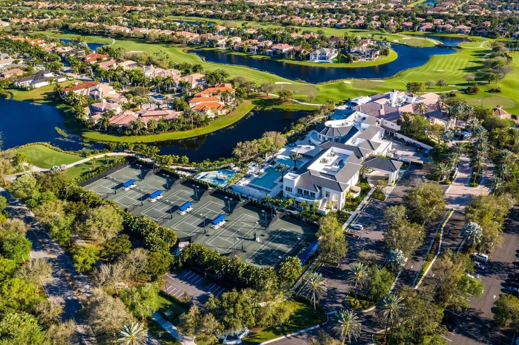 8042 Laurel Ridge Court Delray Beach FL 33446
