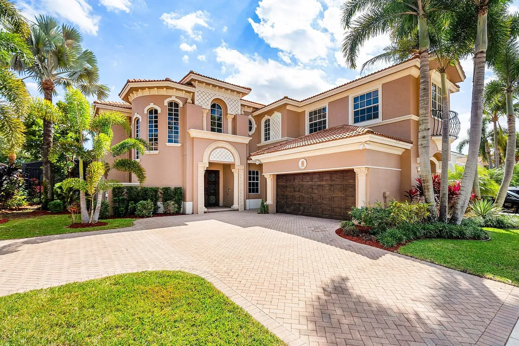 8042 Laurel Ridge Court Delray Beach FL 33446