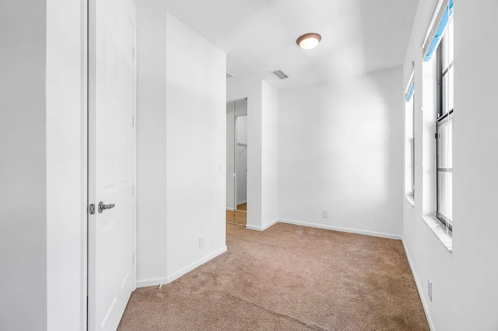 238 E Chrystie Circle Delray Beach FL 33484