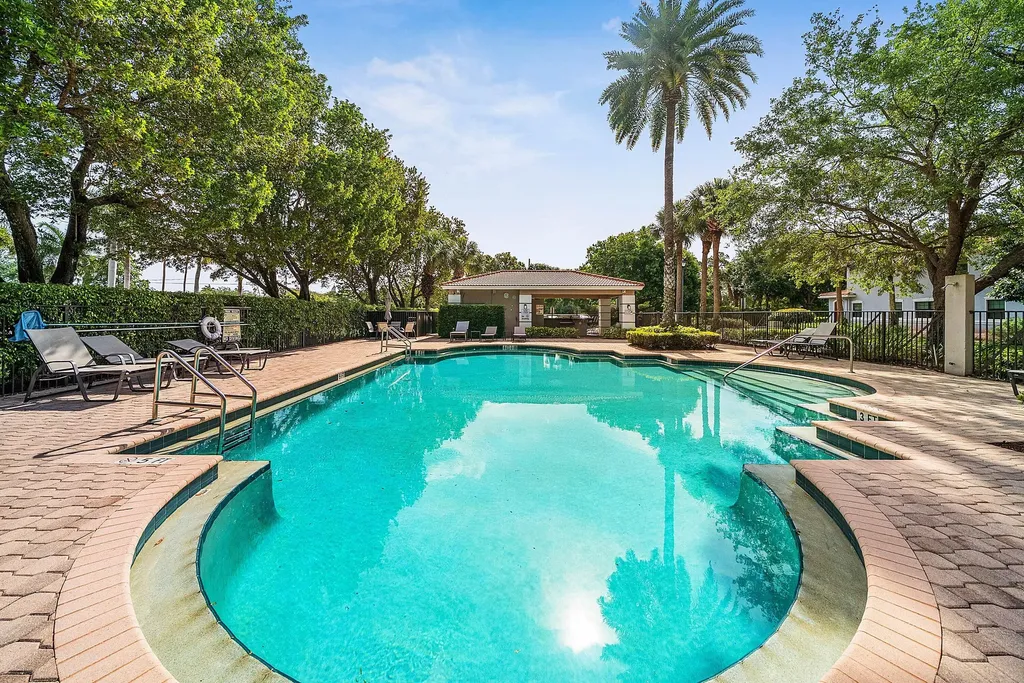 238 E Chrystie Circle Delray Beach FL 33484