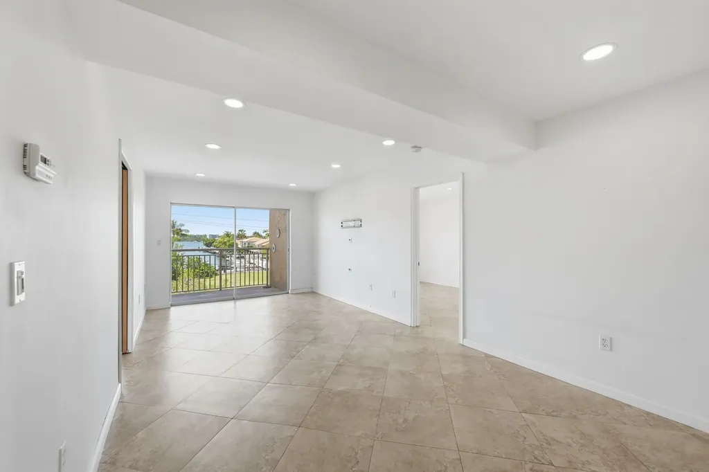 17051 NE 35th Avenue North Miami Beach FL 33160