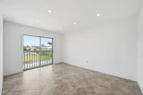 17051 NE 35th Avenue North Miami Beach FL 33160