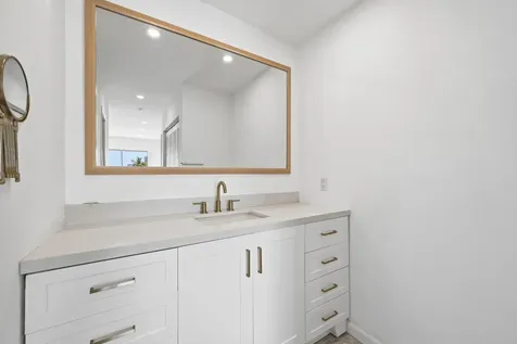 17051 NE 35th Avenue North Miami Beach FL 33160