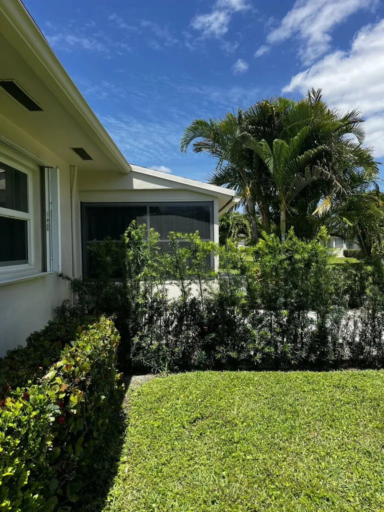 2551 Emory Drive W West Palm Beach FL 33415
