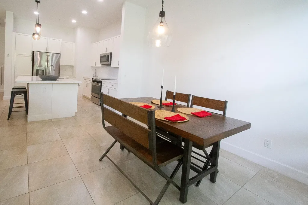 23045 Clear Echo Drive Boca Raton FL 33433