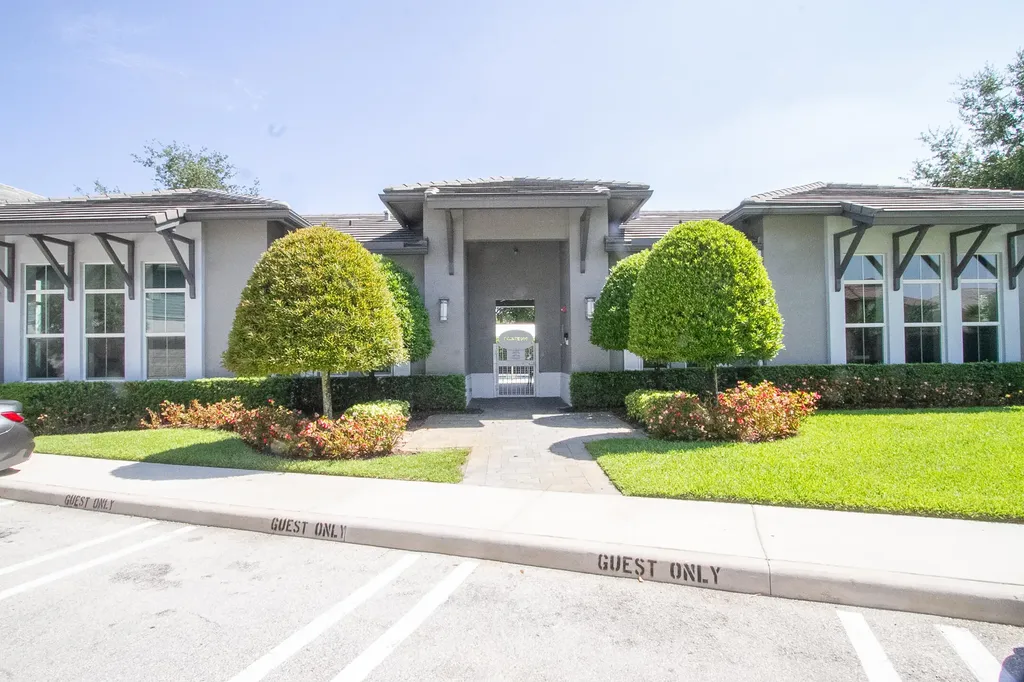 23045 Clear Echo Drive Boca Raton FL 33433