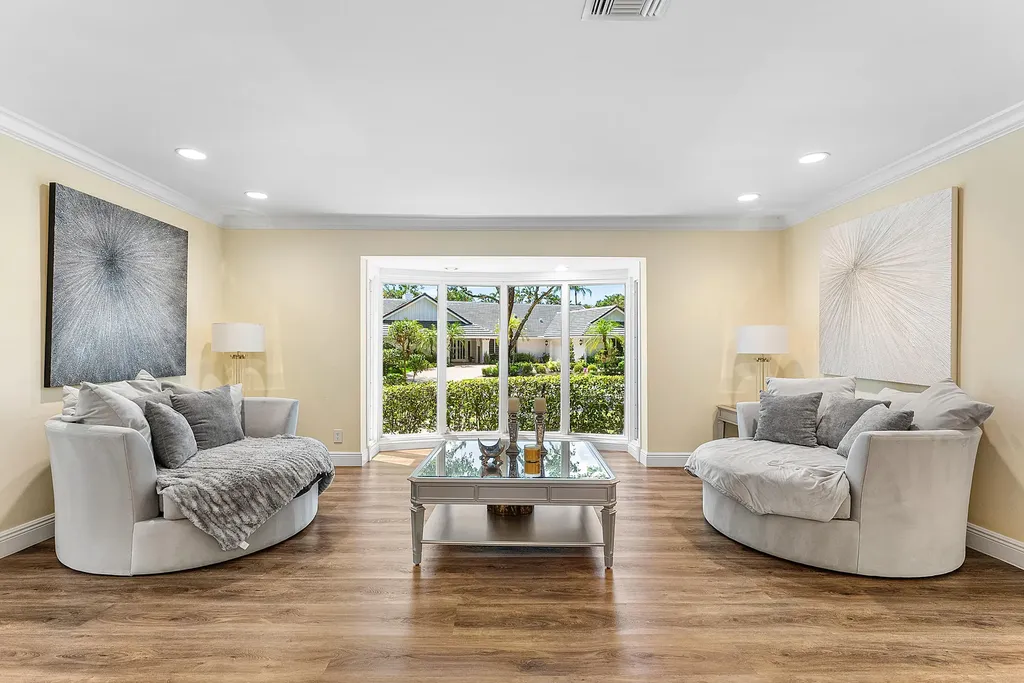 3790 Kings Way Boca Raton FL 33434