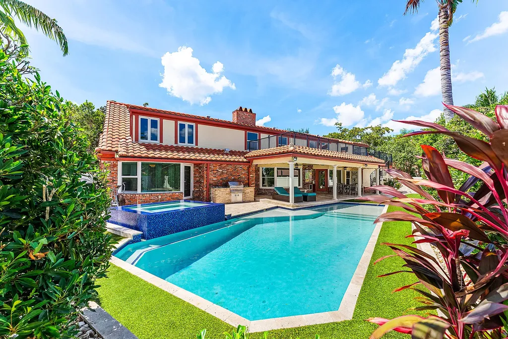 3790 Kings Way Boca Raton FL 33434