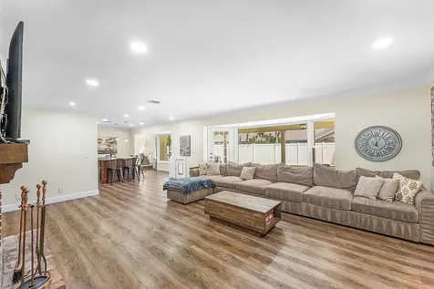 3790 Kings Way Boca Raton FL 33434