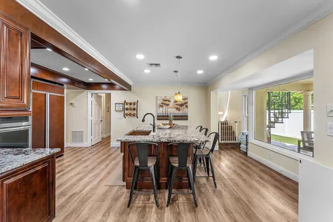 3790 Kings Way Boca Raton FL 33434