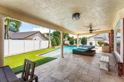 3790 Kings Way Boca Raton FL 33434