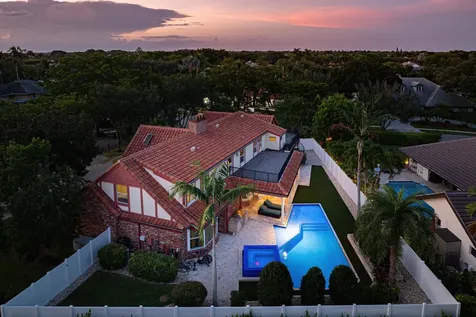 3790 Kings Way Boca Raton FL 33434
