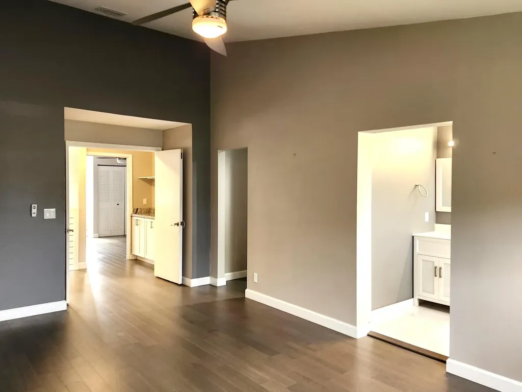1919 Discovery Circle E Deerfield Beach FL 33442