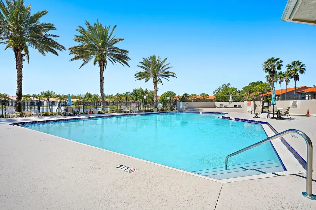 1661 Balfour Point Drive West Palm Beach FL 33411