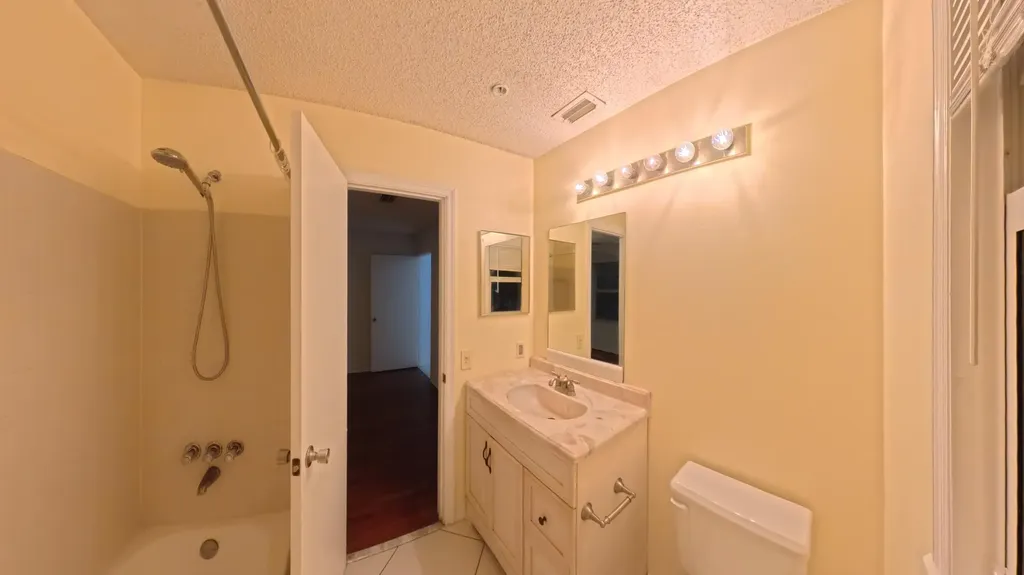 2319 N Congress Avenue Boynton Beach FL 33426