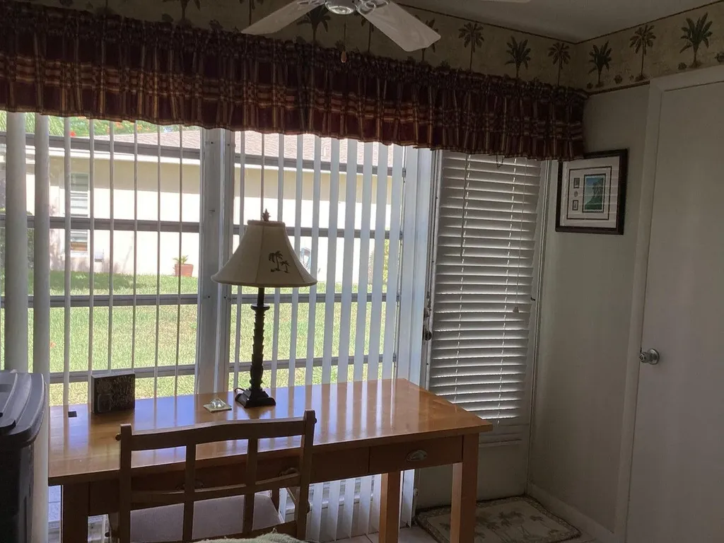 20860 Covington Drive Boca Raton FL 33433