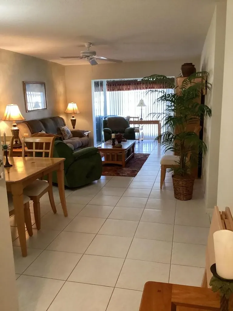 20860 Covington Drive Boca Raton FL 33433